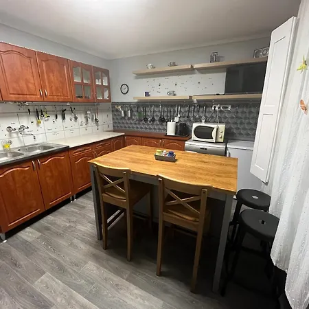 Eszter Vendeghaz Διαμέρισμα Pacsa