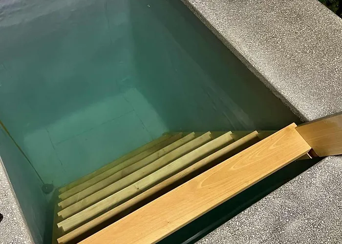 Eszter Vendeghaz Apartmán Pacsa